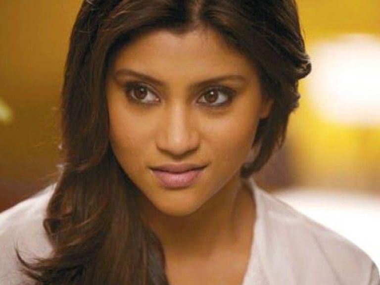 14 نجما في بوليوود جسدوا معاناة الصحفيين