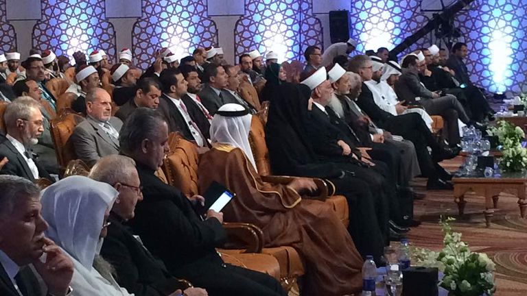 جانب من جلسات المؤتمر