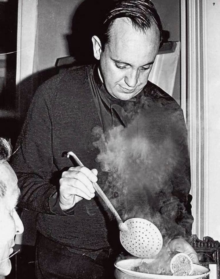 البابا فرانسيس عاش طفولته كأي طفل آخر