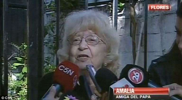 البابا فرانسيس عاش طفولته كأي طفل آخر