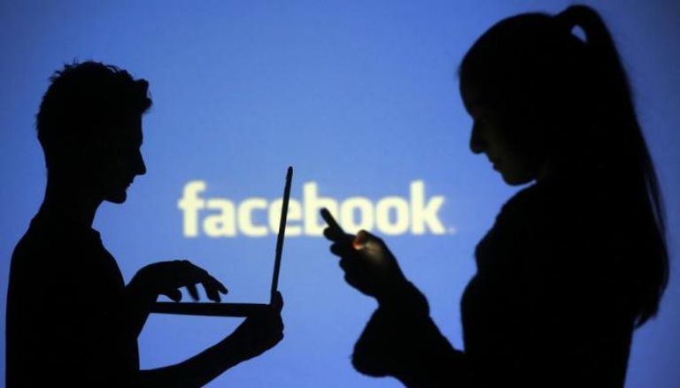 تزايد أعداد مستخدمي فيس بوك يوما بعد يوم