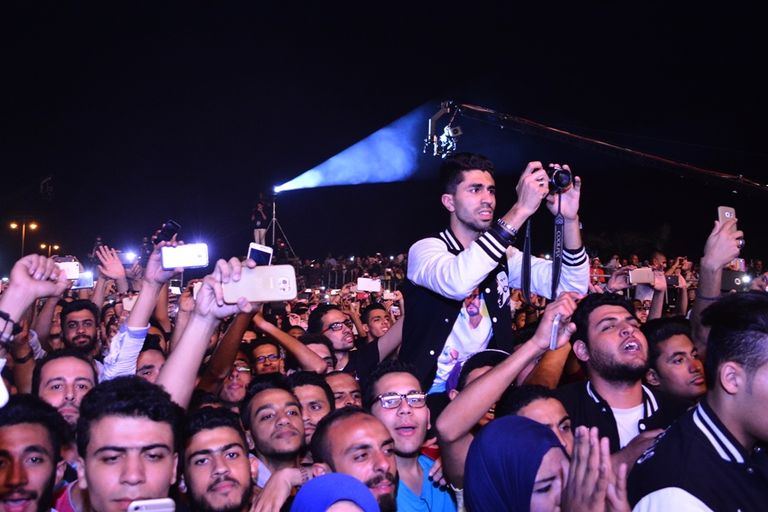 المطرب تامر حسني