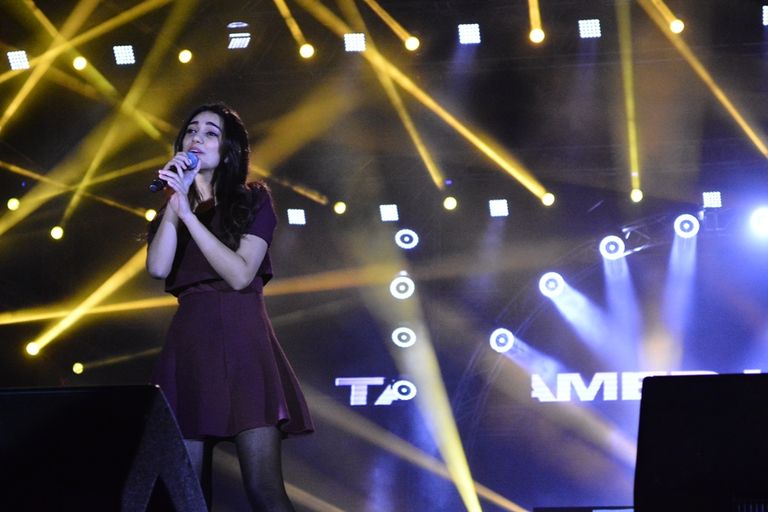 المطرب تامر حسني