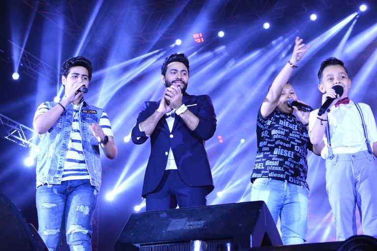 المطرب تامر حسني