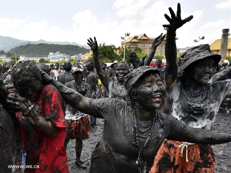 التلطخ بالوحل 