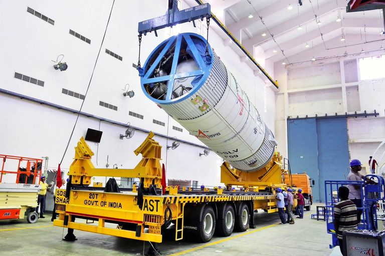 القمر الصناعي الهندي جسات -09