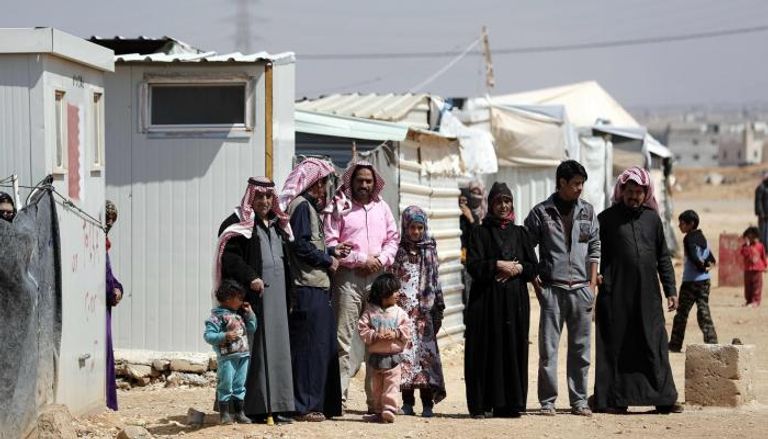 لاجئون سوريون في مخيم الزعتري بالأردن
