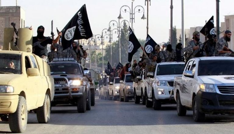 عناصر من تنظيم داعش الإرهابي في سوريا