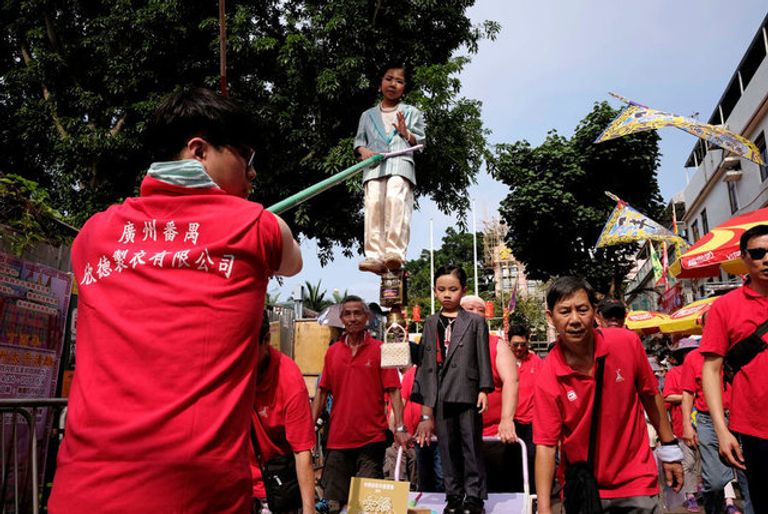 الصين تحتفل بمهرجان 