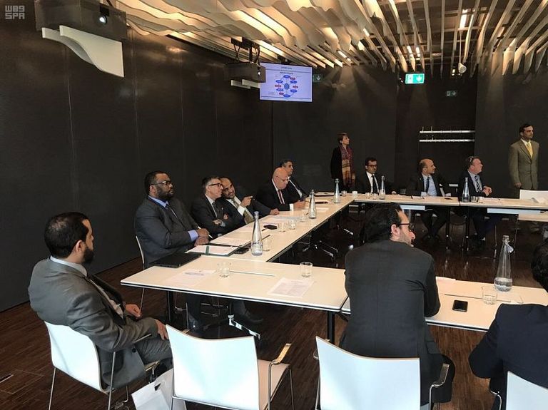 وفد من قيادات دعم الشرعية في اليمن بجنيف 