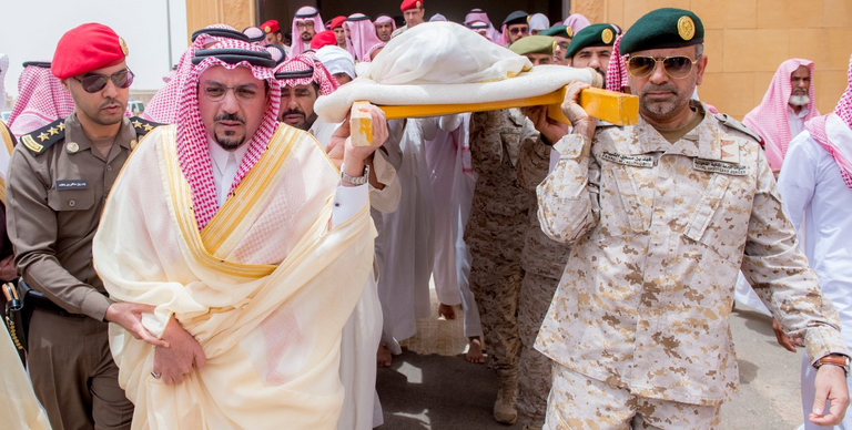 صلاة الجنازة على شهيد الواجب في القصيم