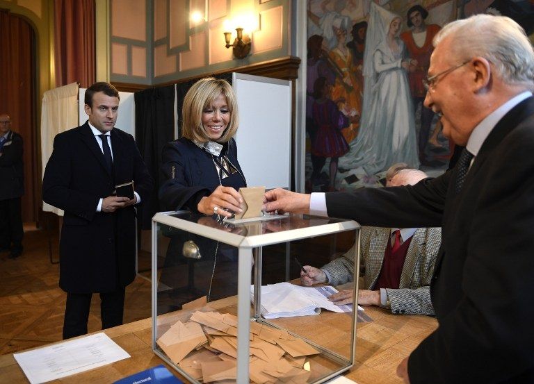 الاستقطاب بين المرشحين في الشارع الفرنسي غير مسبوق (العين)