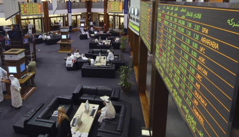 سوقا الإمارات