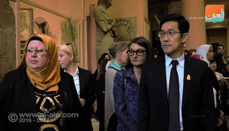 من داخل قاعة الملك توت عنخ آمون بالمتحف المصري