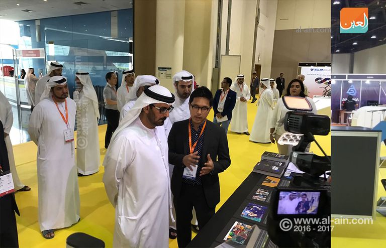 وزير التربية والتعليم الإماراتي يفتتح مؤتمر ومعرض عالم التكنولوجيا