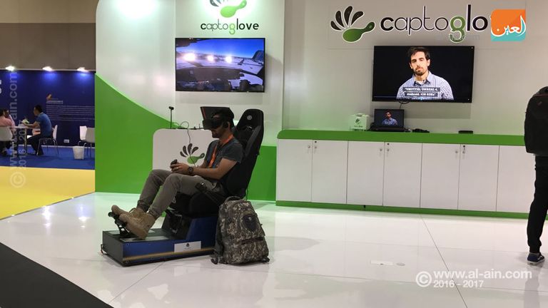 وزير التربية والتعليم الإماراتي يفتتح مؤتمر ومعرض عالم التكنولوجيا