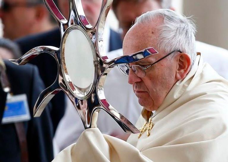 زيارة البابا لمزار فاطمة