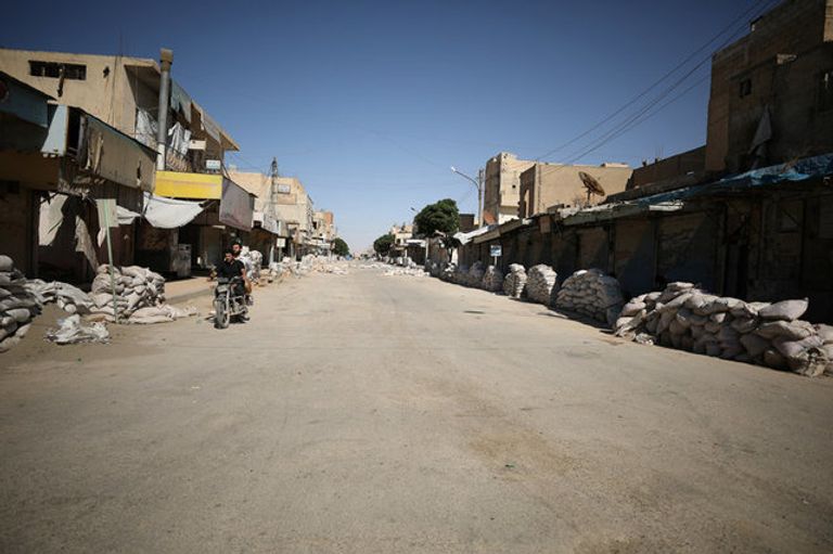 الحياة تعود إلى طبيعتها غربي الرقة