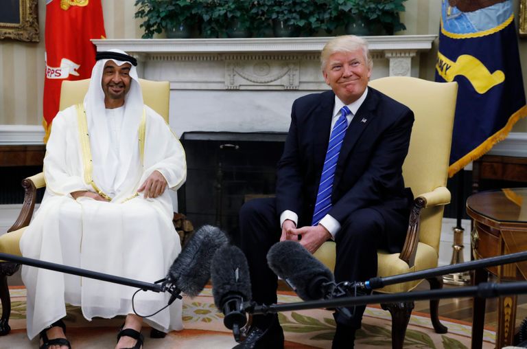 الشيخ محمد بن زايد والرئيس الأمريكي