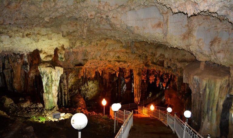 مغارة بني عاد الجزائرية.. ثاني أكبر مغارة في العالم