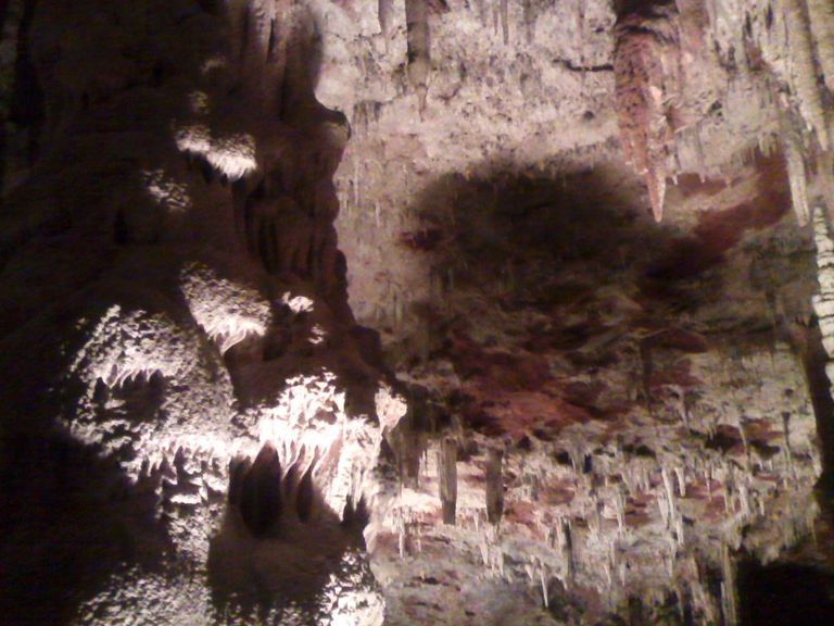 مغارة بني عاد الجزائرية.. ثاني أكبر مغارة في العالم