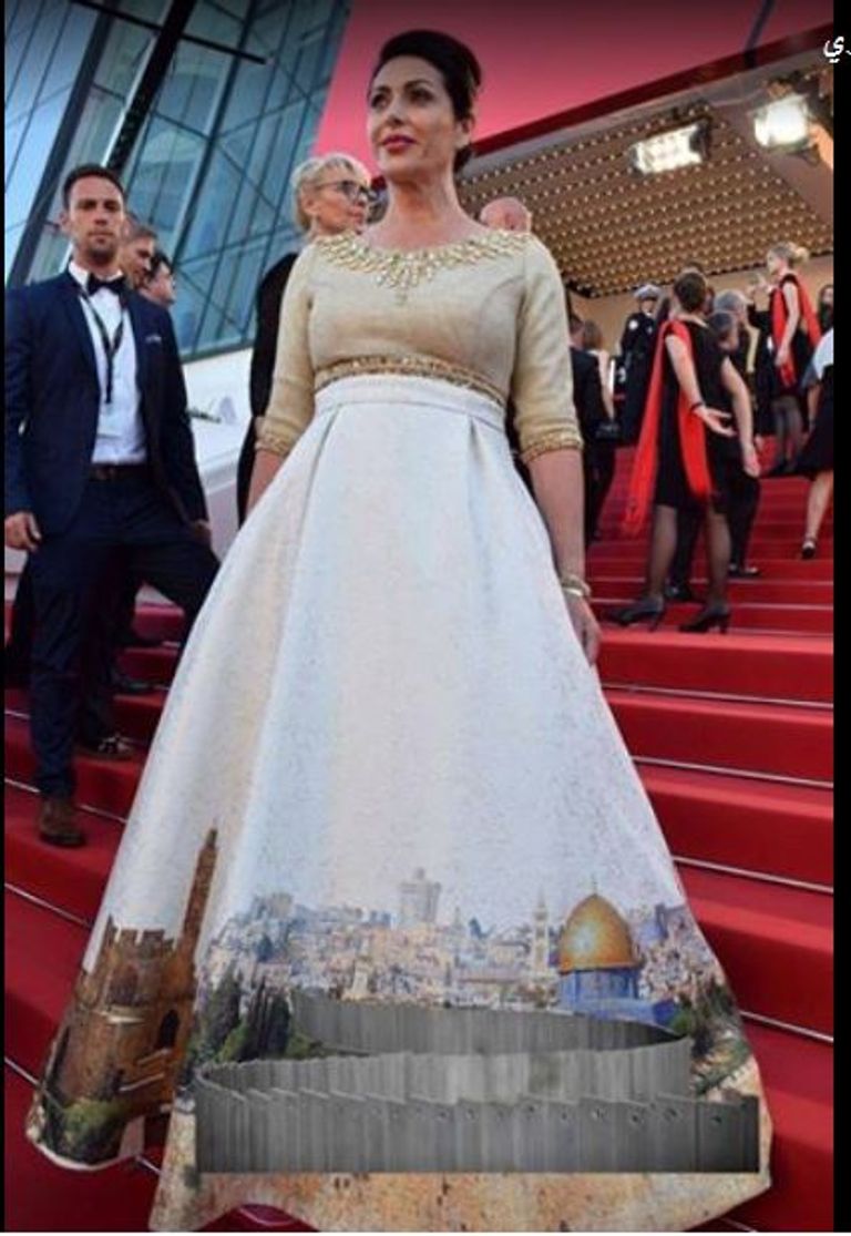 فستان القدس أثار جدلا على السوشيال ميديا