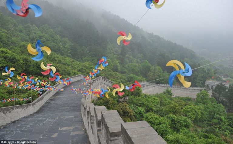 النسخة المقلدة لسور الصين العظيم