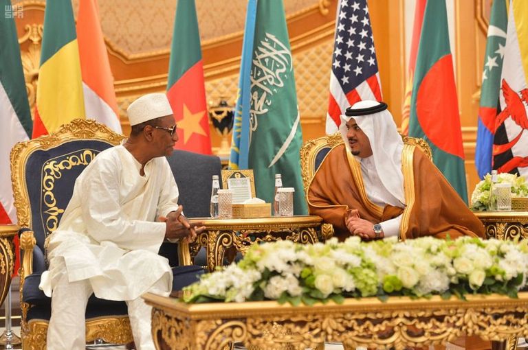 زعماء العالم الإسلامي يتوافدون على الرياض