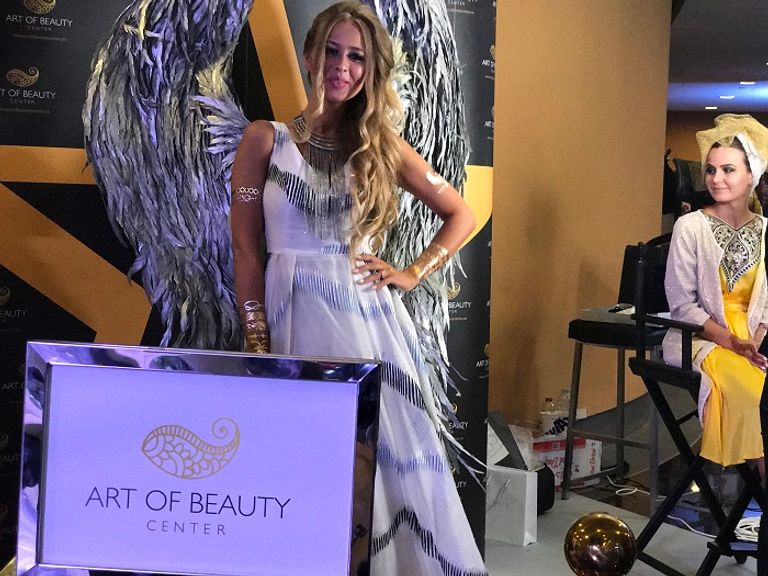 ركن الجمال في بوتيك أسبوع الموضة العربي