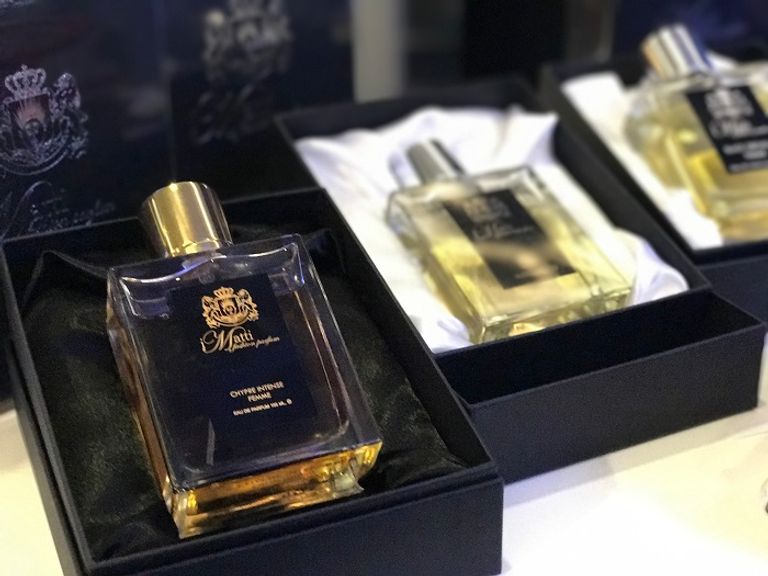 ركن الجمال في بوتيك أسبوع الموضة العربي