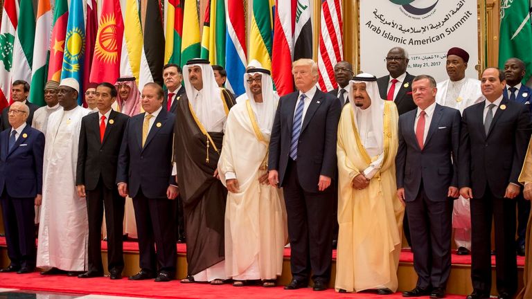 الزعماء المشاركون في القمة العربية الإسلامية الأمريكية في الرياض