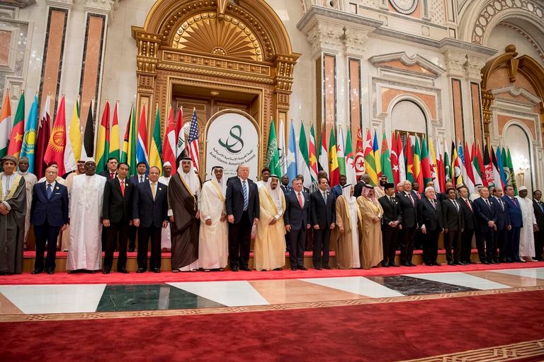 الزعماء المشاركون في القمة العربية الإسلامية الأمريكية في الرياض