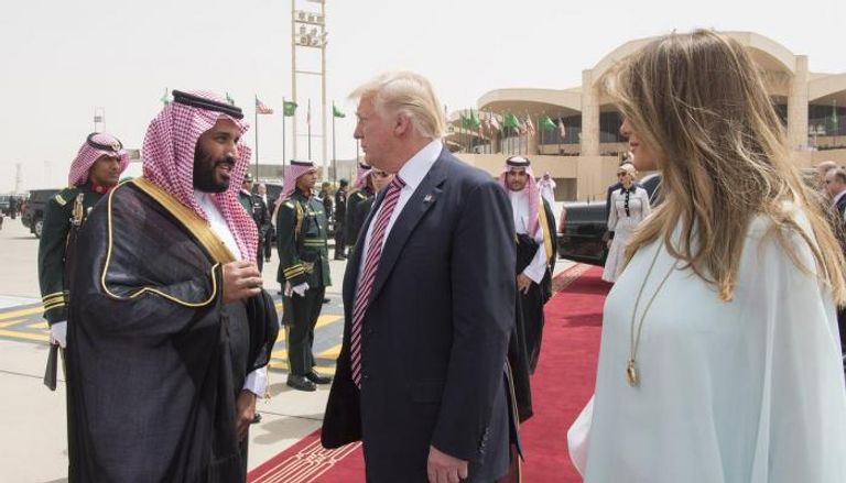 الأمير محمد بن سلمان بن عبدالعزيز يودع ترامب لدى مغادرته الرياض