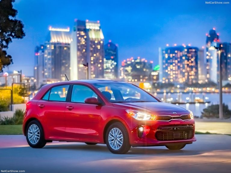 أفضل 15 سيارة هاتشباك أقل من 20 ألف دولار