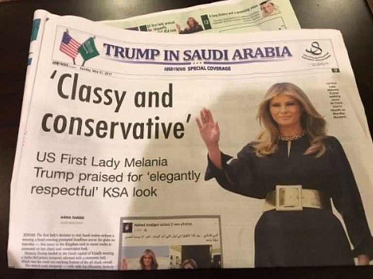 إطلالات ميلانيا ترامب أثناء الزيارة