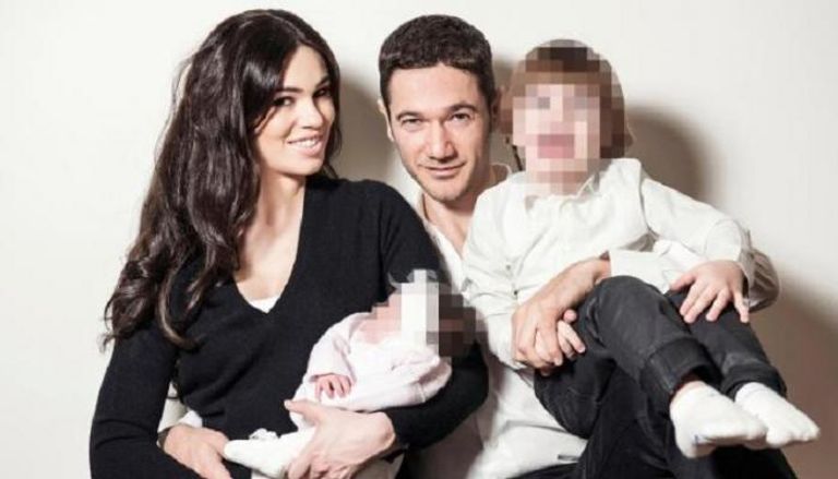 سوار الأسد وزوجته كلوديا ينتظران طفلا ثالثا