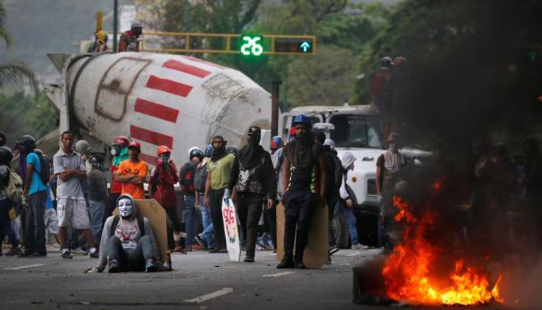تواصل تظاهرات المعارضة الفنزويلية - رويترز