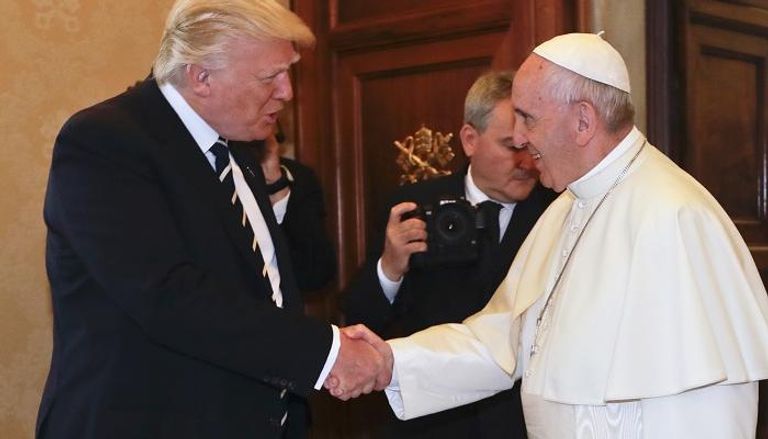 ترامب يلتقي بابا الفاتيكان