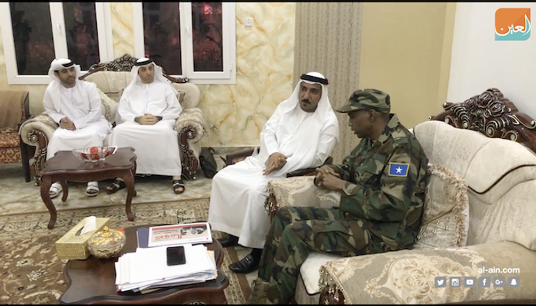 لقاء بين رئيس الوزراء الصومال والسفير الإماراتي في مقديشو