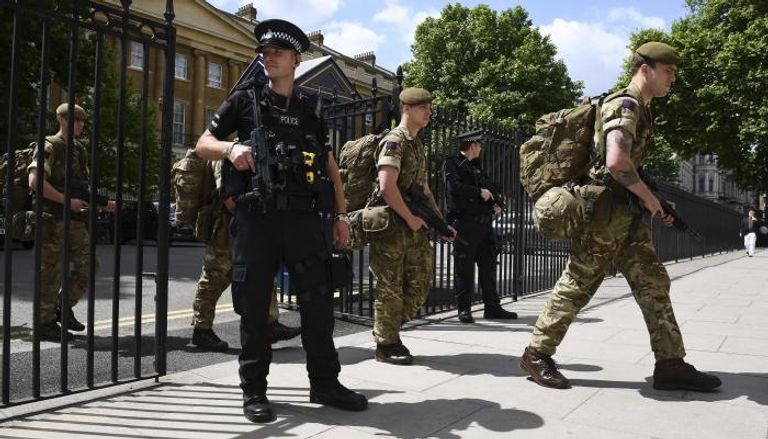 الجيش البريطانى فى شوارع لندن