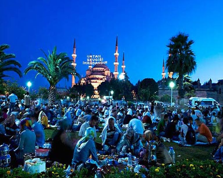 رؤية هلال رمضان - أرشيفية