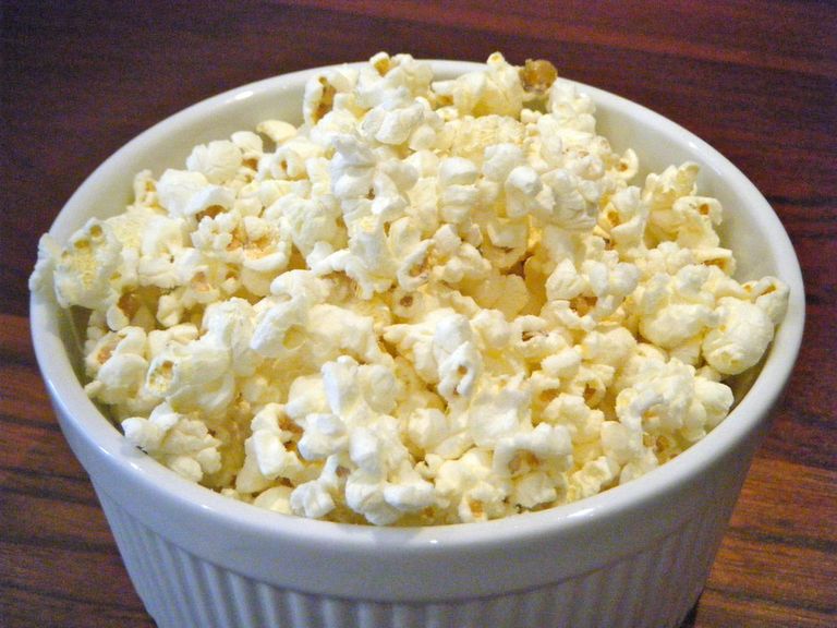 الفشار يساعدك على إنقاص وزنك