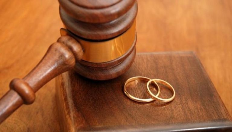 قاضٍ فلسطيني يحظر الطلاق في رمضان