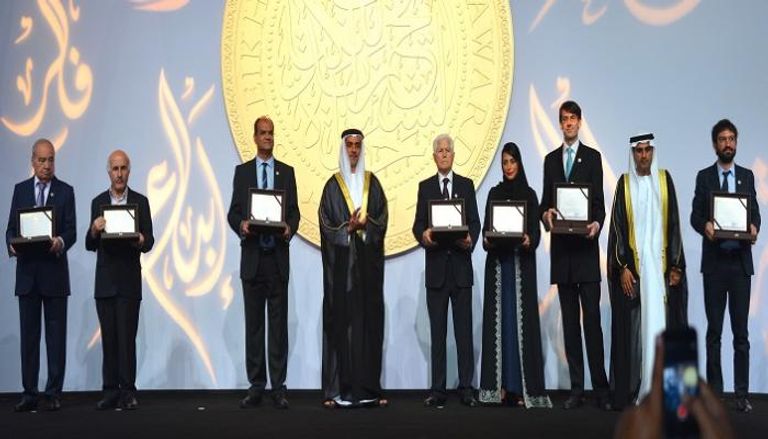 الفائزون في جائزة الشيخ زايد للكتاب في دورتها الحادية عشرة