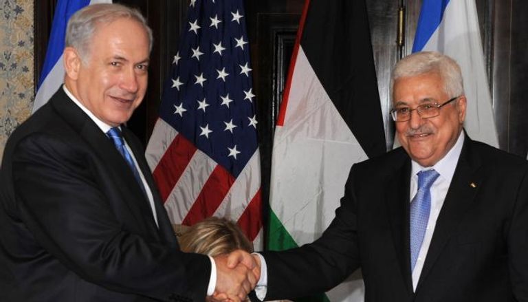الرئيس الفلسطيني عباس ورئيس الوزراء الإسرائيلي نتنياهو (أرشيف)