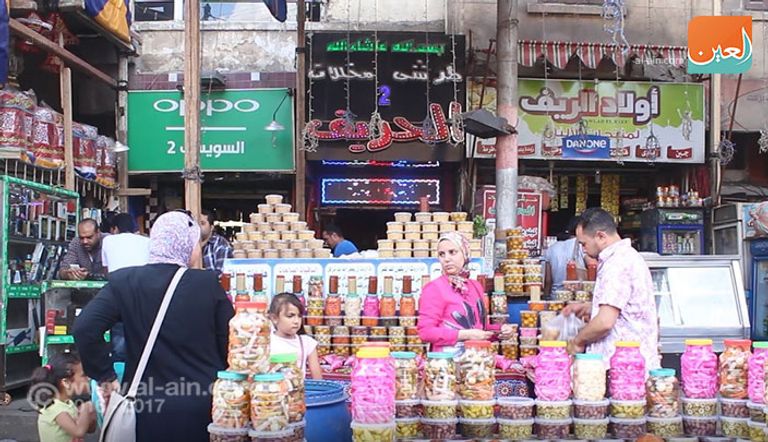 وليد الحريف صاحب محل طرشي الحريف