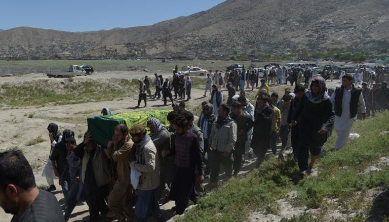 تشييع جثمان أحد ضحايا هجوم كابول - صورة أرشيفية
