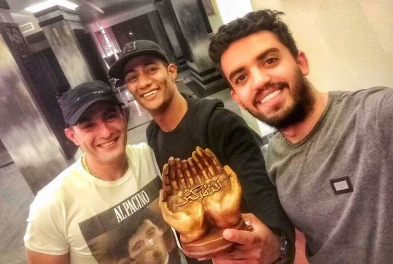 السقا مع محمد رمضان وإسلام جمال