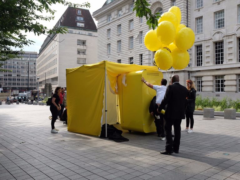 نظارة سناب شات "spectacles"