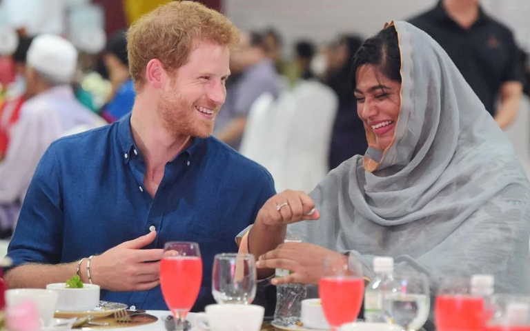 الأمير هاري أحد أفراد العائلة الملكية في بريطانيا